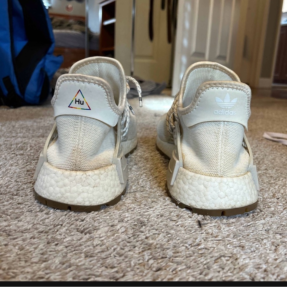 Pharrell Shoes - Picture 2 of 5